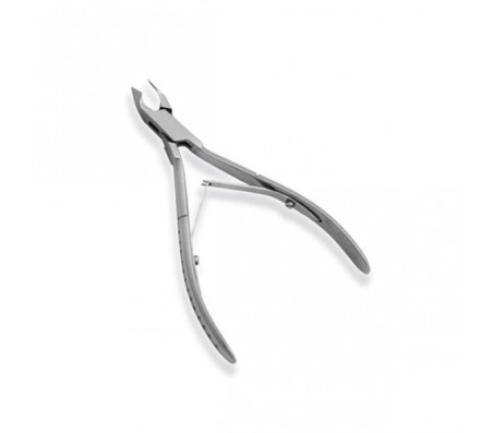 Cuticle nail nipper